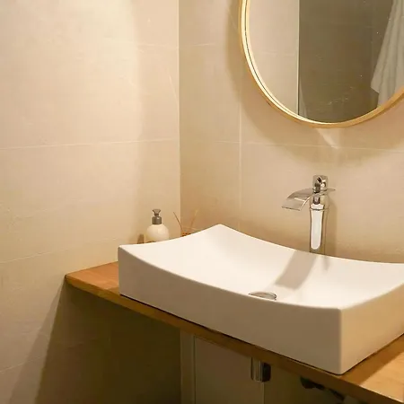 Hébergement de vacances Maison De Village Au Bord De La Riviere Bize-Minervois